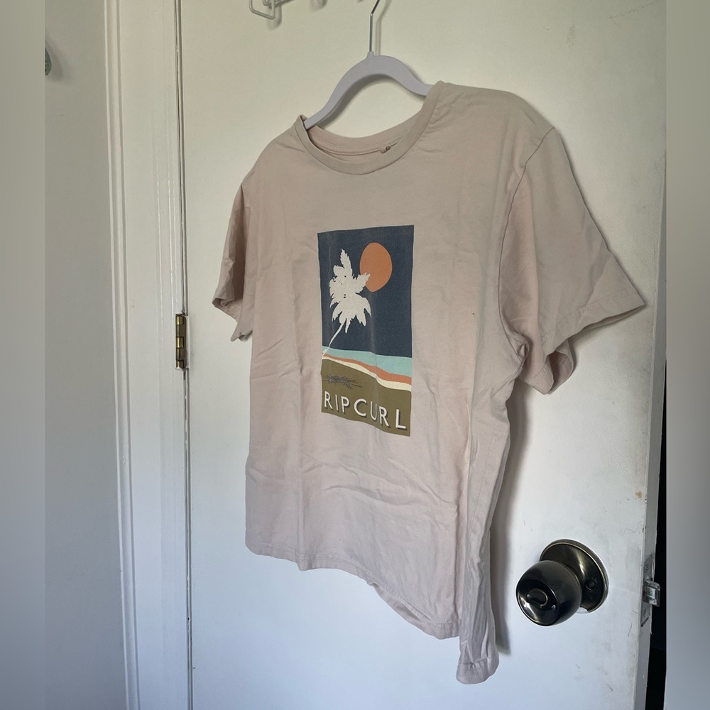Ripcurl graphic tee
